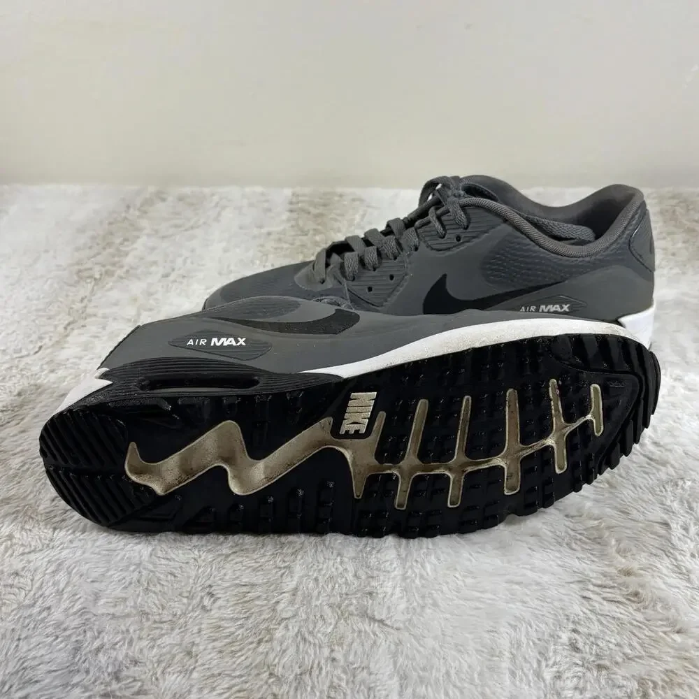 Nike step onto